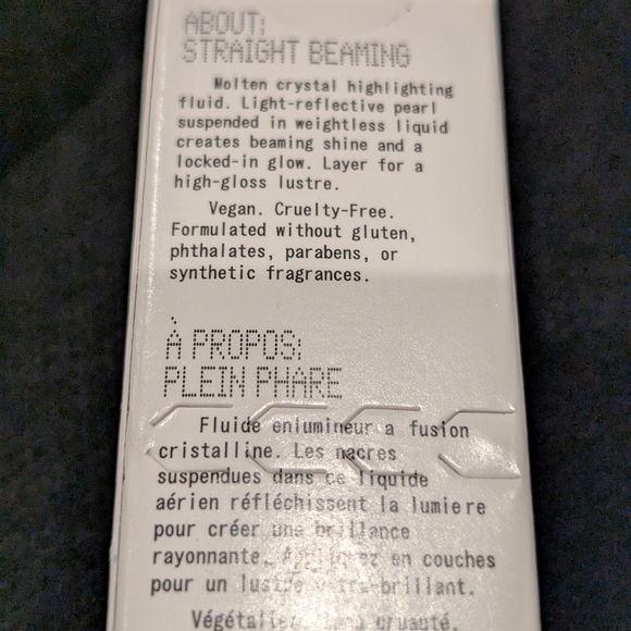 About Face Light Lock Highlight Fluid - SHAKEN OR STIRRED 15ml - Picture 7 of 8